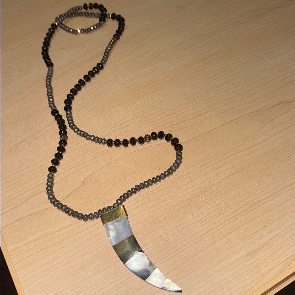 Long VINTAGE Beaded Necklace - Ivory Tusk Pendant NEW Long Neck
